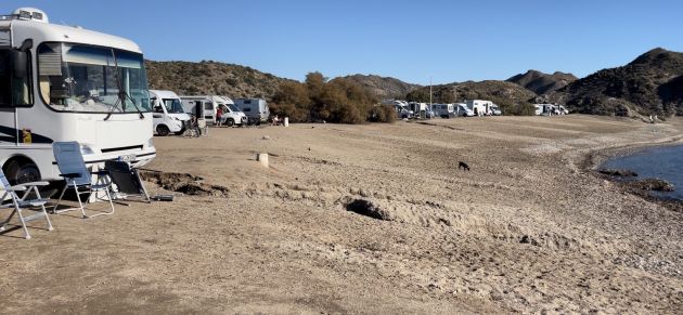 El PSOE no cumple con la Ordenanza Municipal que regula las zonas de estacionamiento de autocaravanas