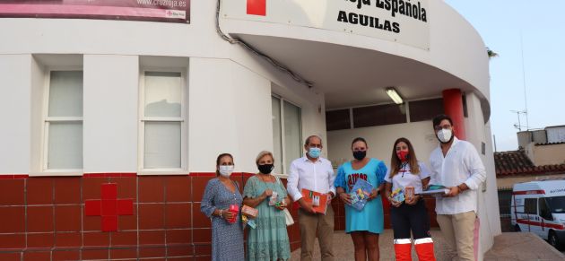 El Partido Popular participa en la campaÃ±a de recogida de material escolar organizada por Cruz Roja Ãguilas